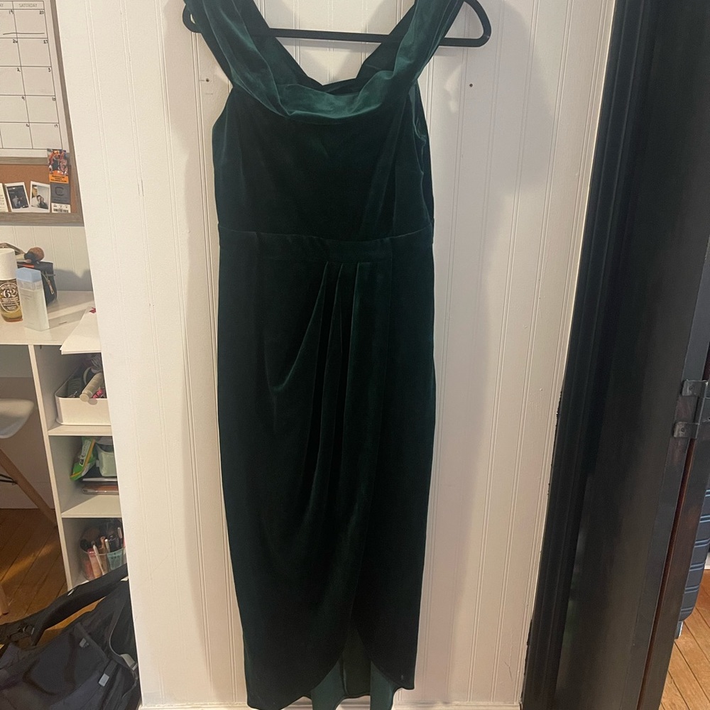 Lulus green velvet off the shoulder maxi dress